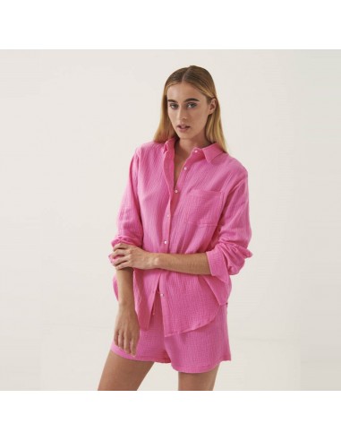 Button Front Shirt (Hot Pink) d'Europe débarque