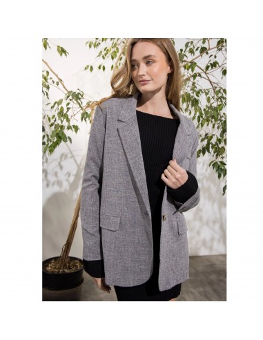 Two Tone Blazer (Black) ouvre sa boutique