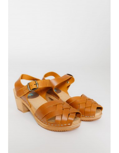 Mia Bety Sandal in Tan acheter