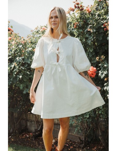 Ambrose Dress in Off White Comment ça marche