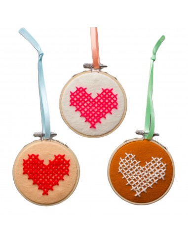 Heart Cross Felt Kit Hoops (Multi Colours) de votre